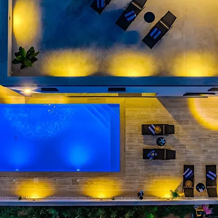 Family Friendly House With A Swimming Pool Privlaka, Zadar - 25539 Prázdninový dům Privlaka (Zadar)